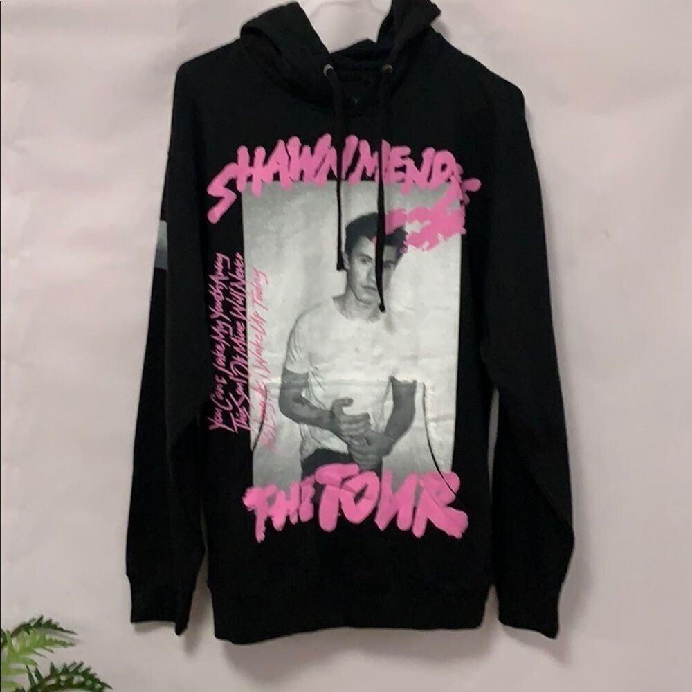 SHAWN MENDEZ HOODED‎ GRAPHIC SWEATER SIZE M